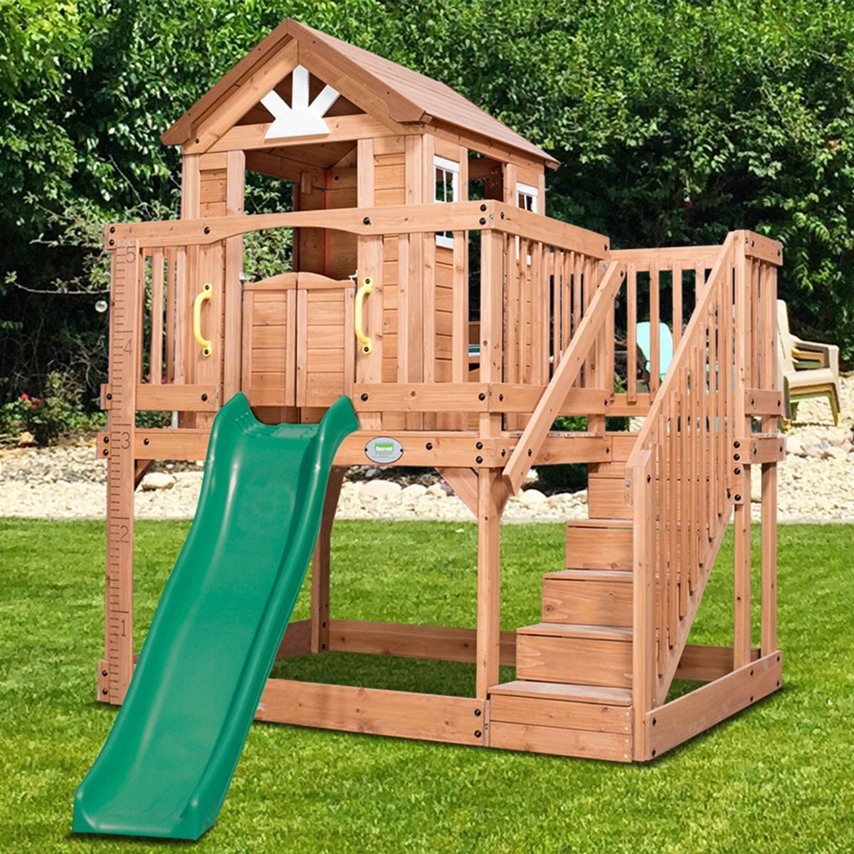 plastic cubby house with slide